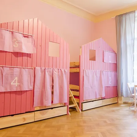 Ostello Ping House