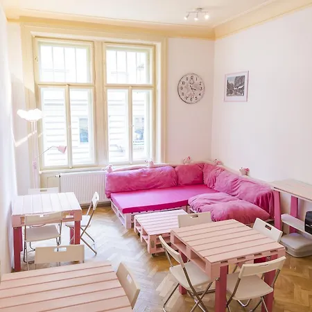 Ping House * Prague